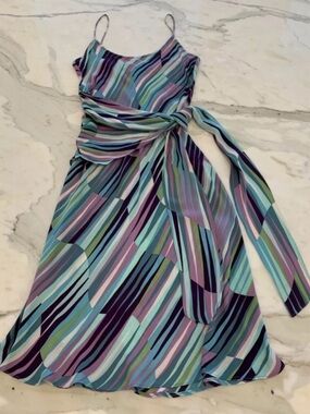 DIANE VON FURSTENBERG MULTI STRIPE DRESS 8 NWOTS!